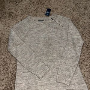 Abercrombie sweater